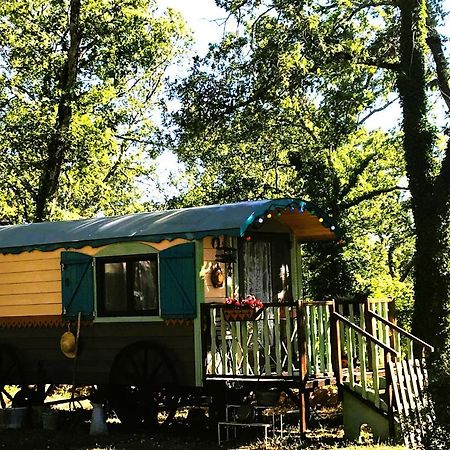 "La Brindille" Roulotte Tzigane De Charme Hebergement Insolite Saint-Paul-en-Forêt Екстериор снимка